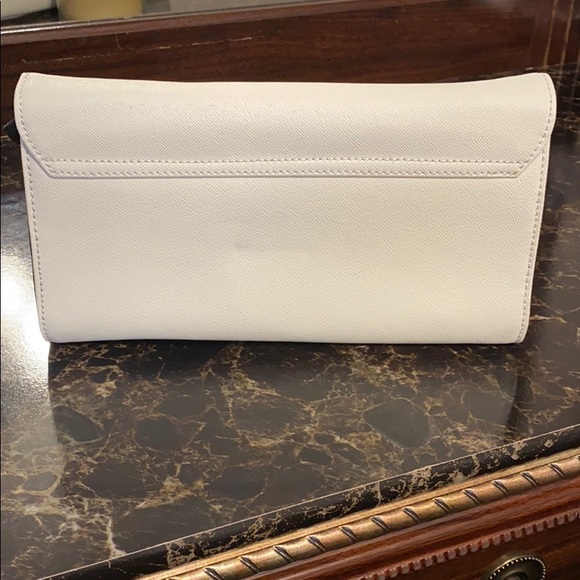 L CREDI White Leather Clutch - Picture 2 of 6